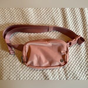 LULULEMON BELT BAG